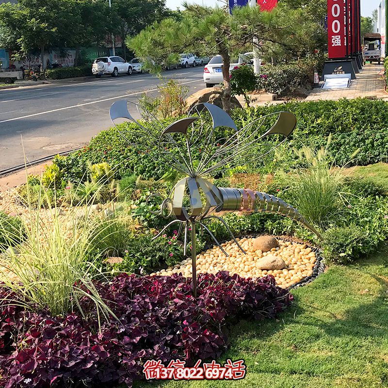 不銹鋼雕塑蜻蜓——點綴校園景觀